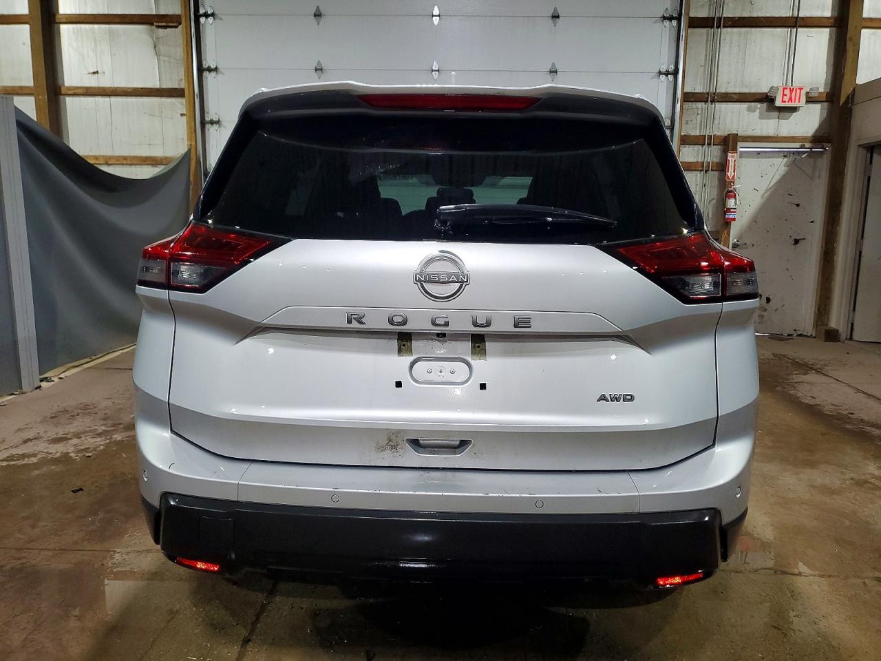 2025 NISSAN ROGUE SV photo 6