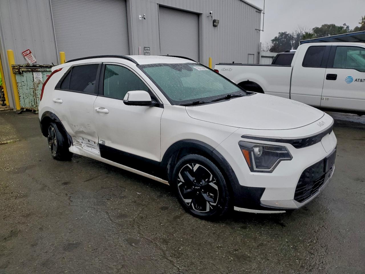 2023 KIA NIRO WIND photo 4