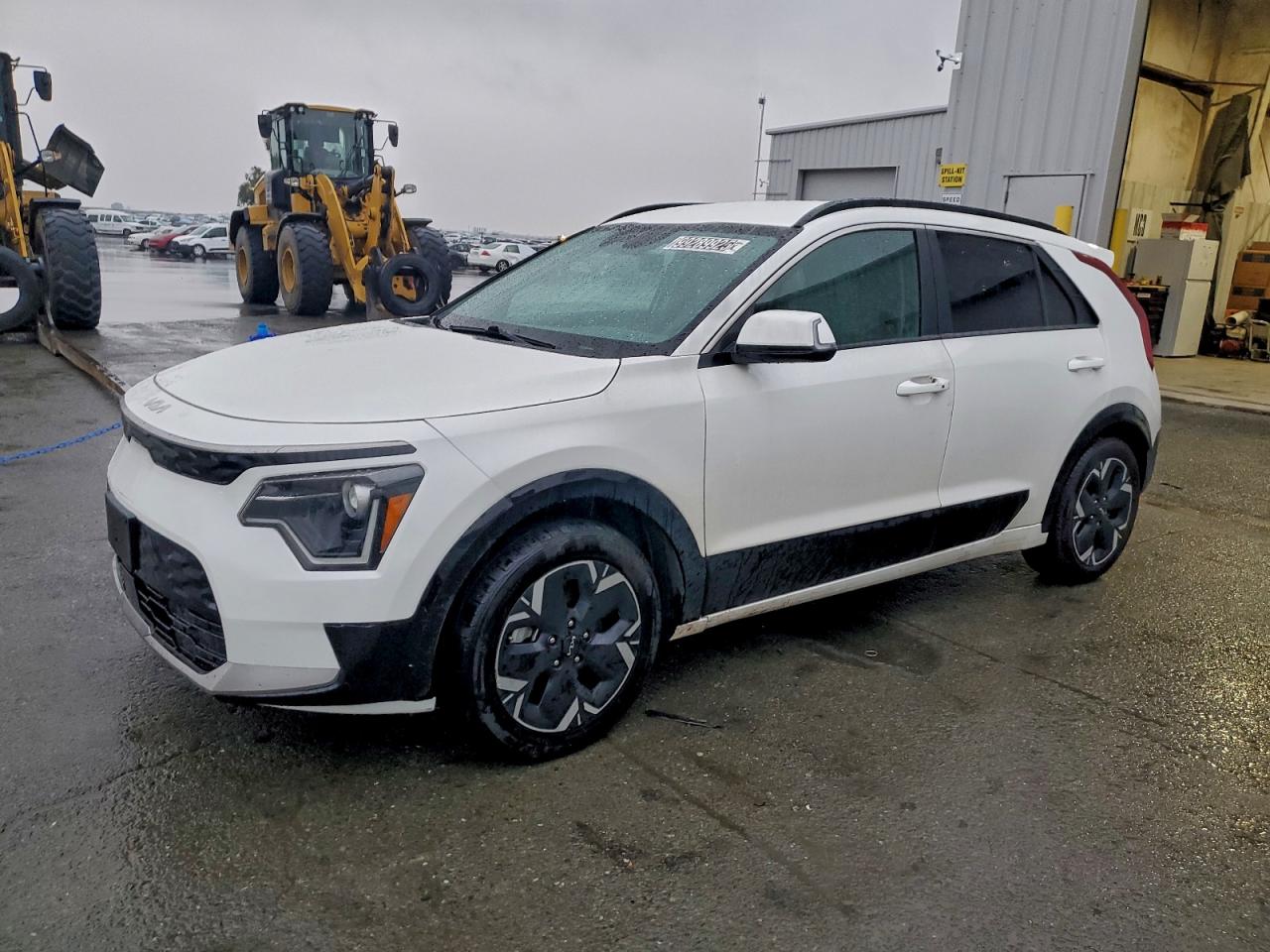 2023 KIA NIRO