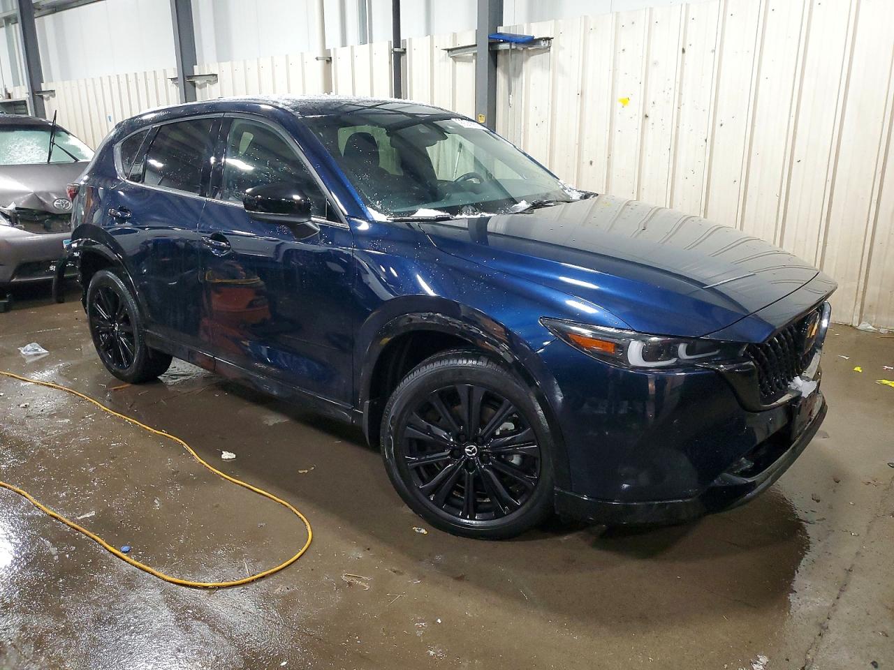 2025 MAZDA CX-5 PREMIUM photo 4