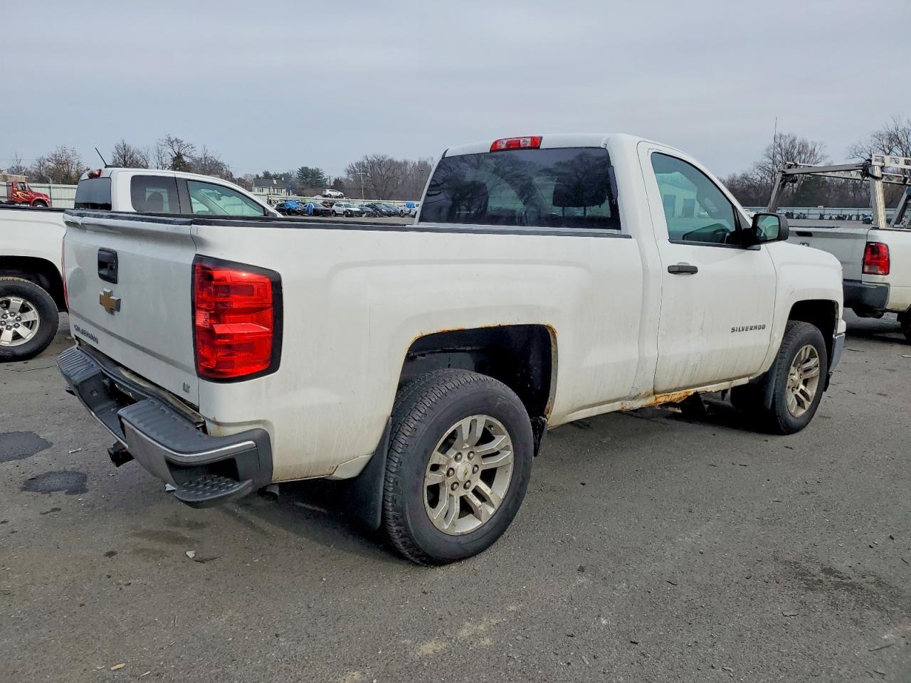 2014 CHEVROLET SILVERADO K1500 LT photo 3