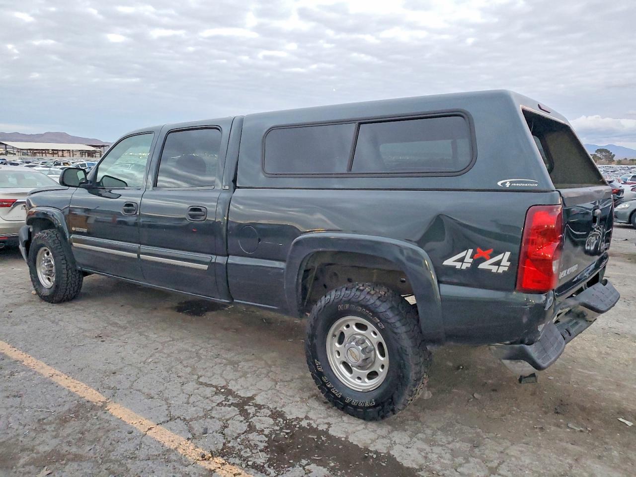 2003 CHEVROLET SILVERADO K1500 HEAVY DUTY photo 2