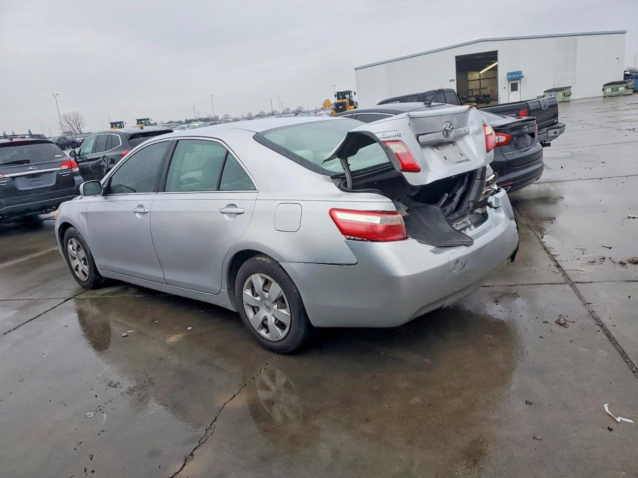 2007 TOYOTA CAMRY CE photo 3