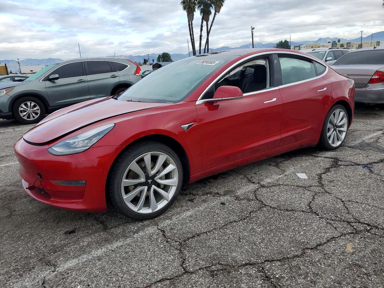 2018 TESLA MODEL 3