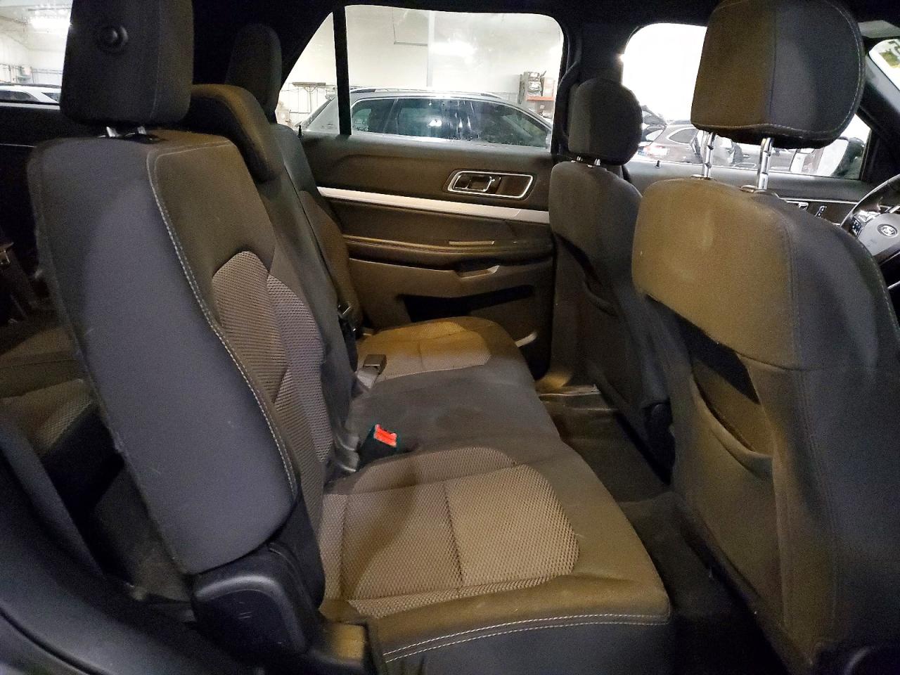 2016 FORD EXPLORER XLT photo 11