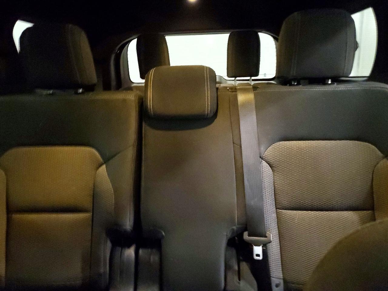 2016 FORD EXPLORER XLT photo 10