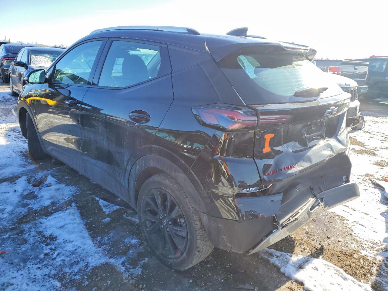 2023 CHEVROLET BOLT EUV LT photo 2