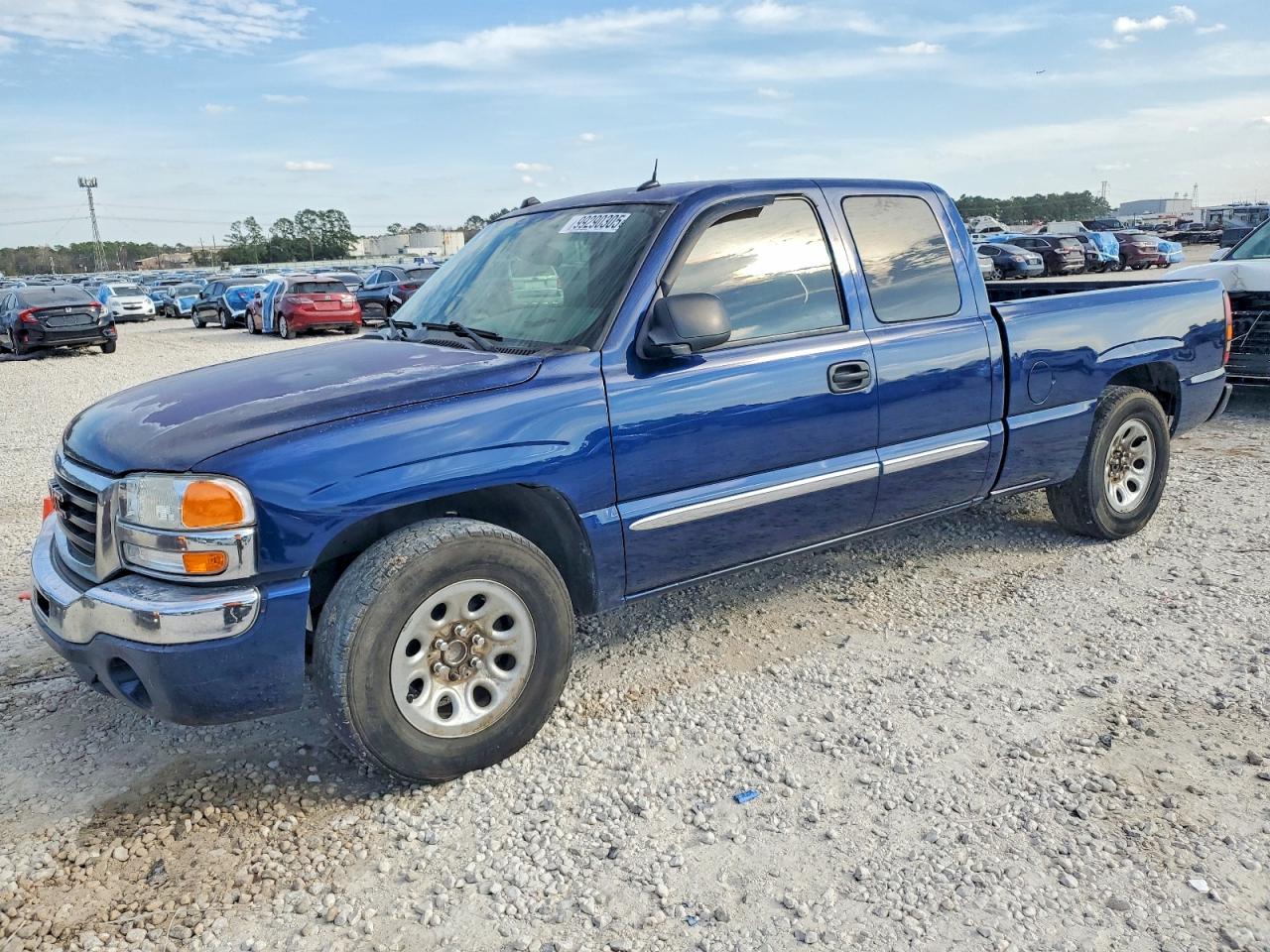 2004 GMC NEW SIERRA