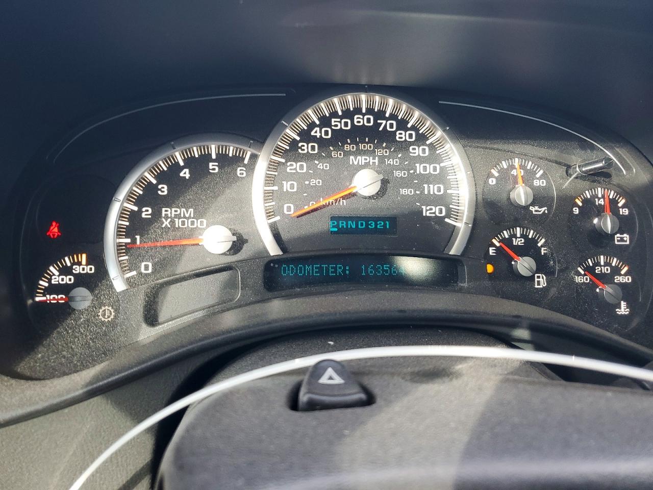 2004 GMC NEW SIERRA C1500 photo 9