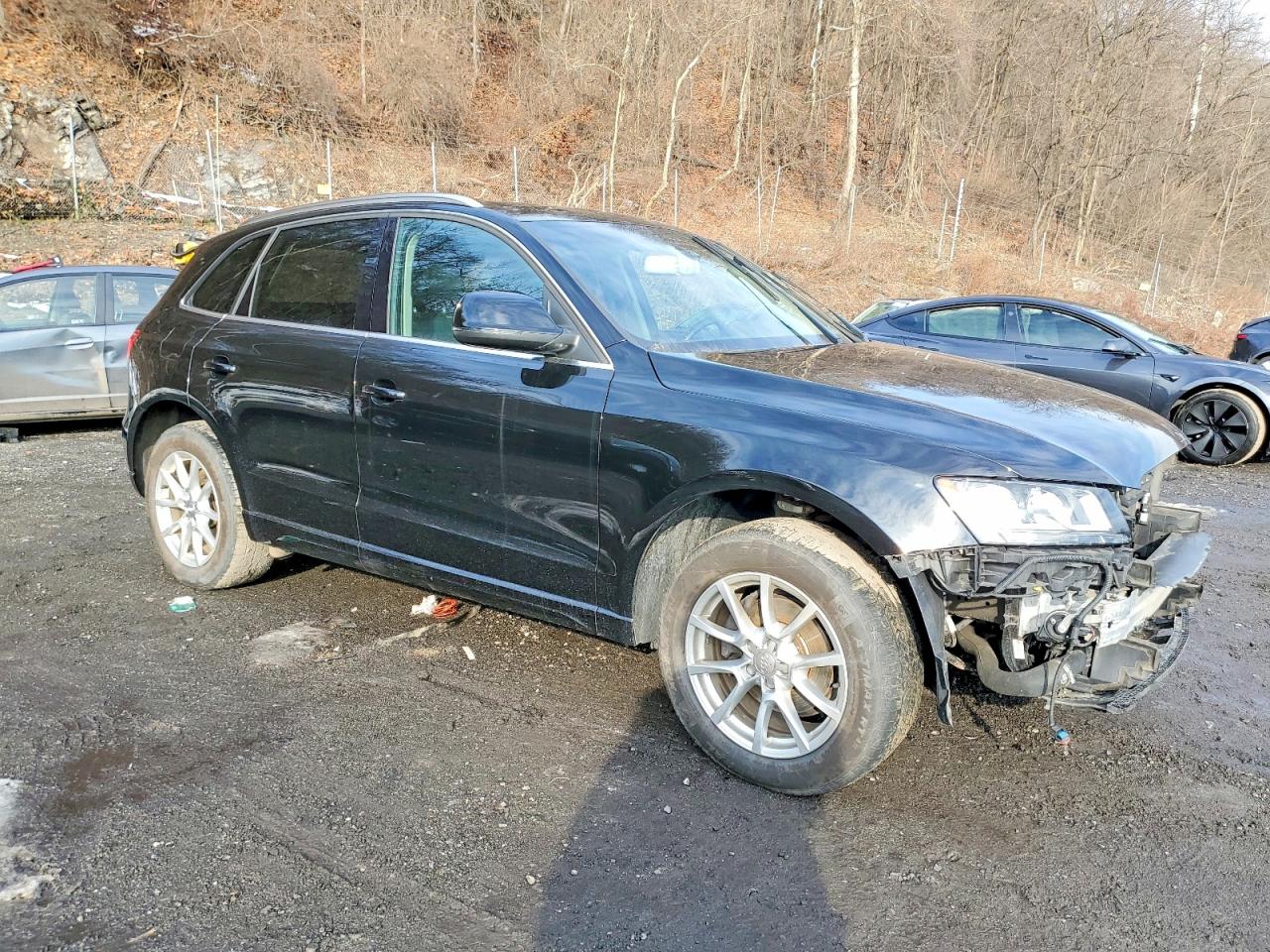 2012 AUDI Q5 PREMIUM photo 4
