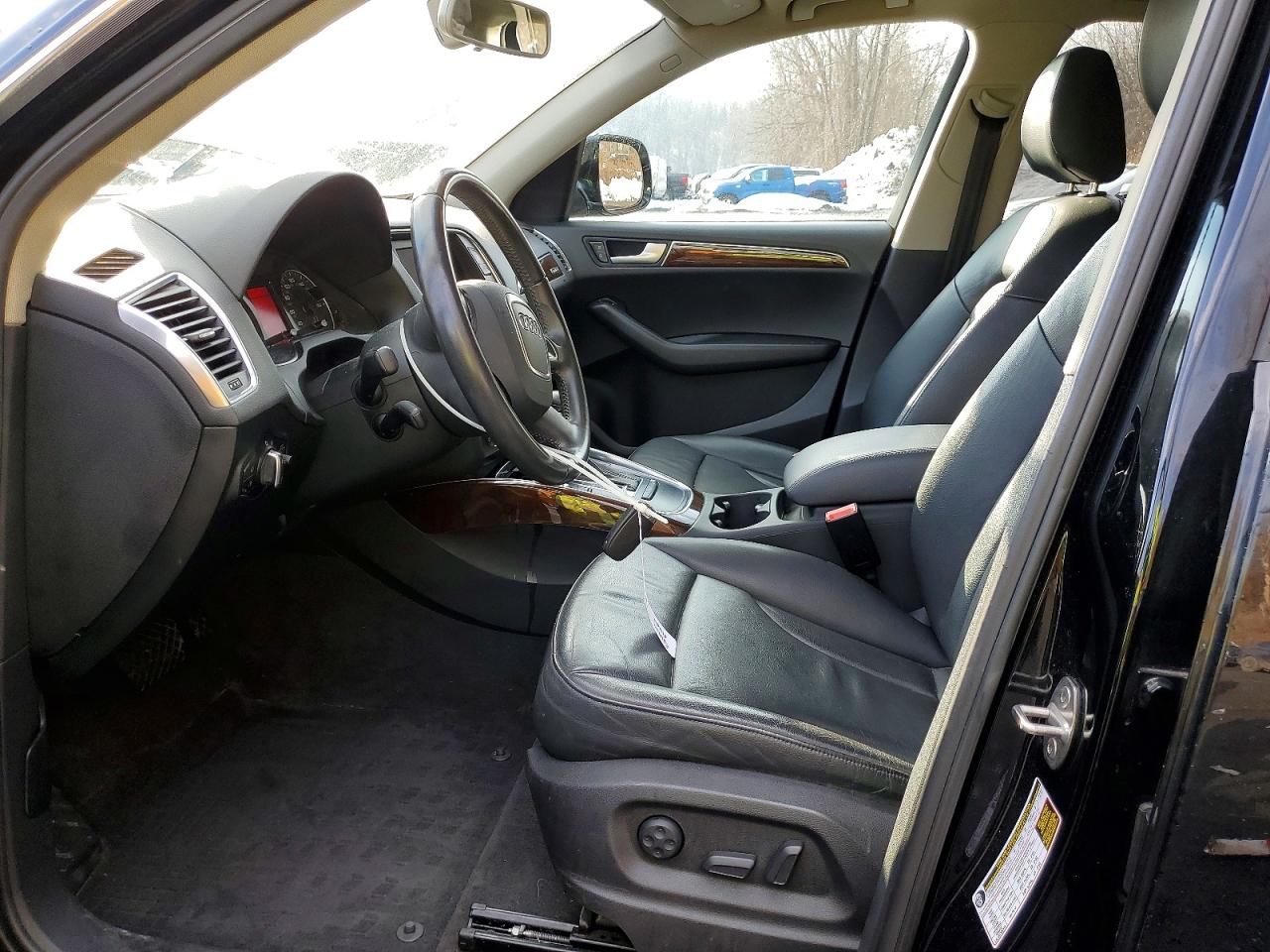 2012 AUDI Q5 PREMIUM photo 7