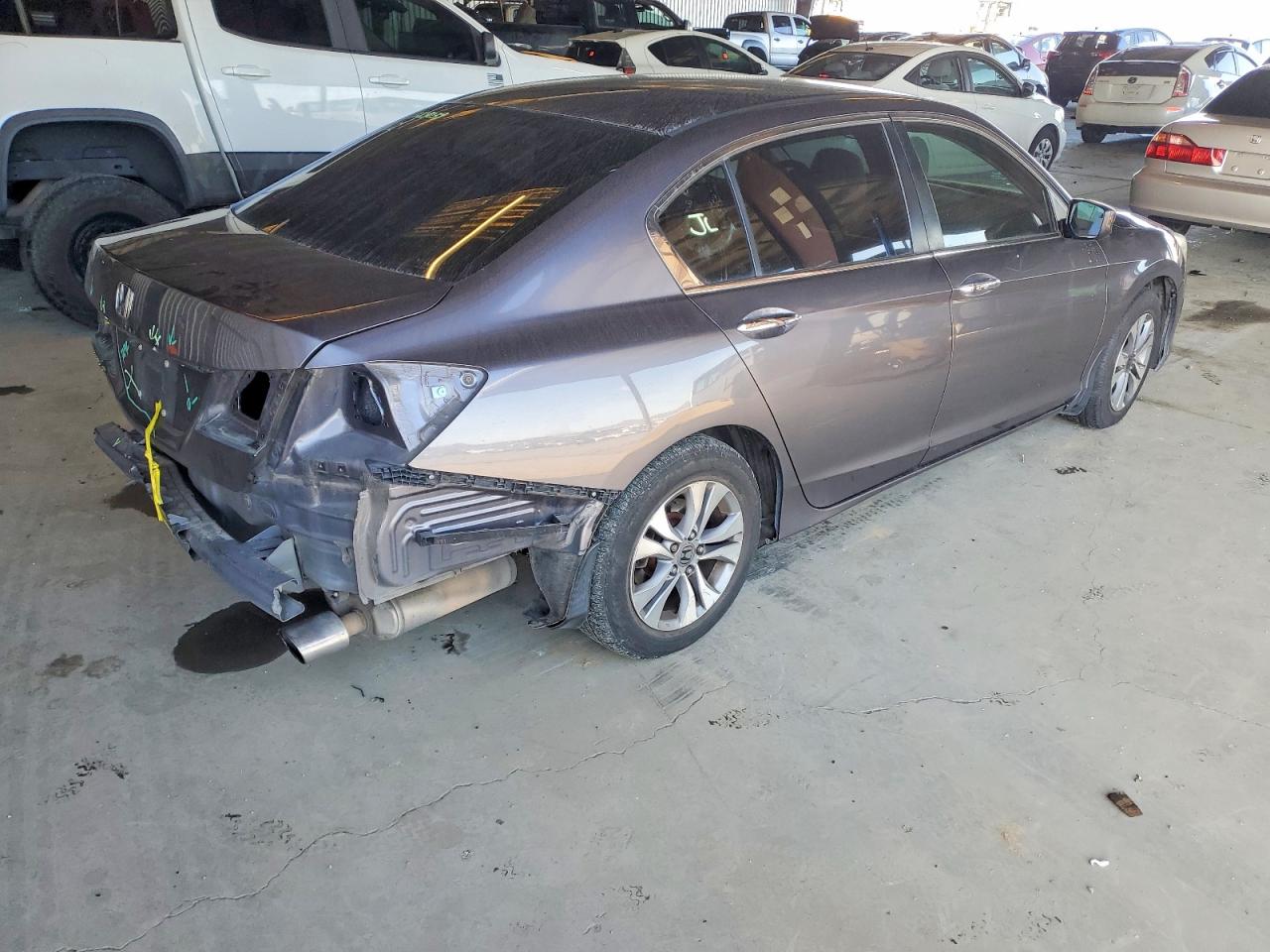 2014 HONDA ACCORD LX photo 5