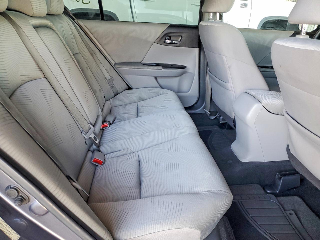 2014 HONDA ACCORD LX photo 19