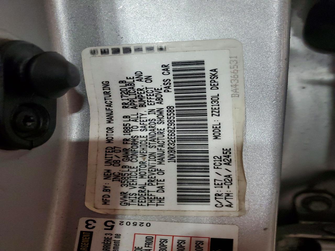 2008 TOYOTA COROLLA S photo 12