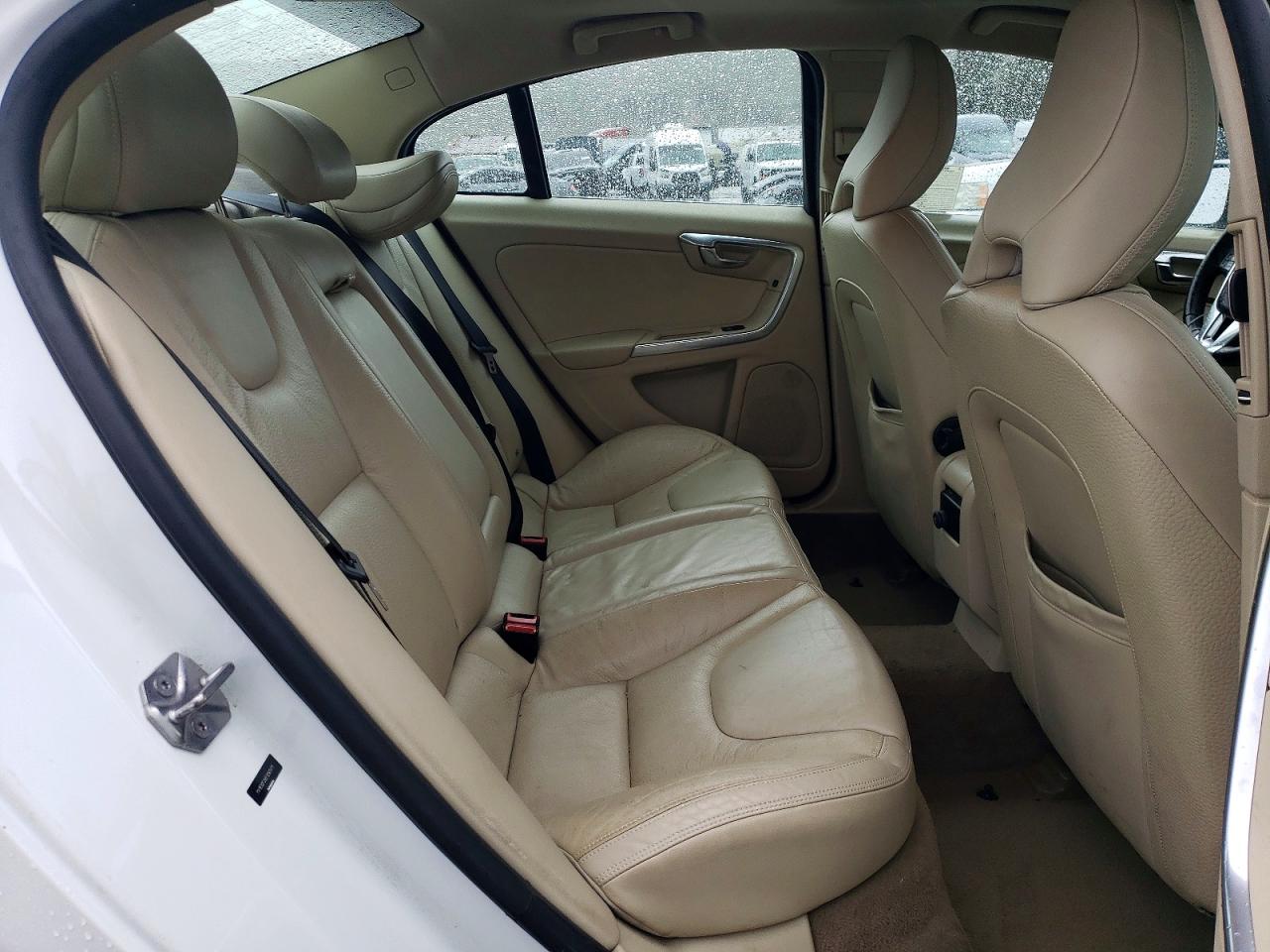 2014 VOLVO S60 T5 photo 10