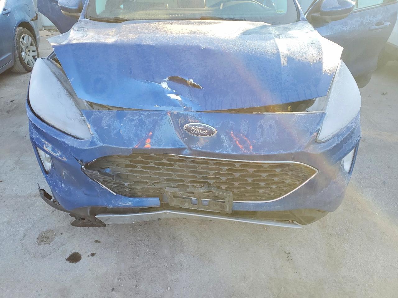 2022 FORD ESCAPE SEL photo 23