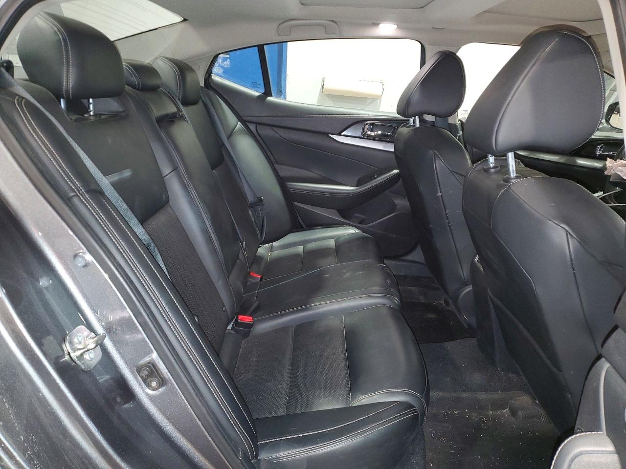 2017 NISSAN MAXIMA 3.5S photo 10