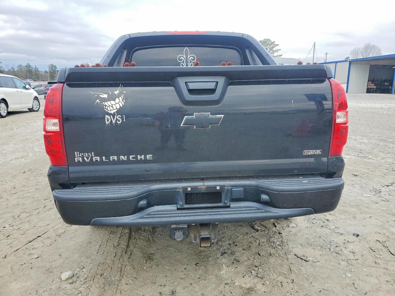 2009 CHEVROLET AVALANCHE C1500 LS photo 6