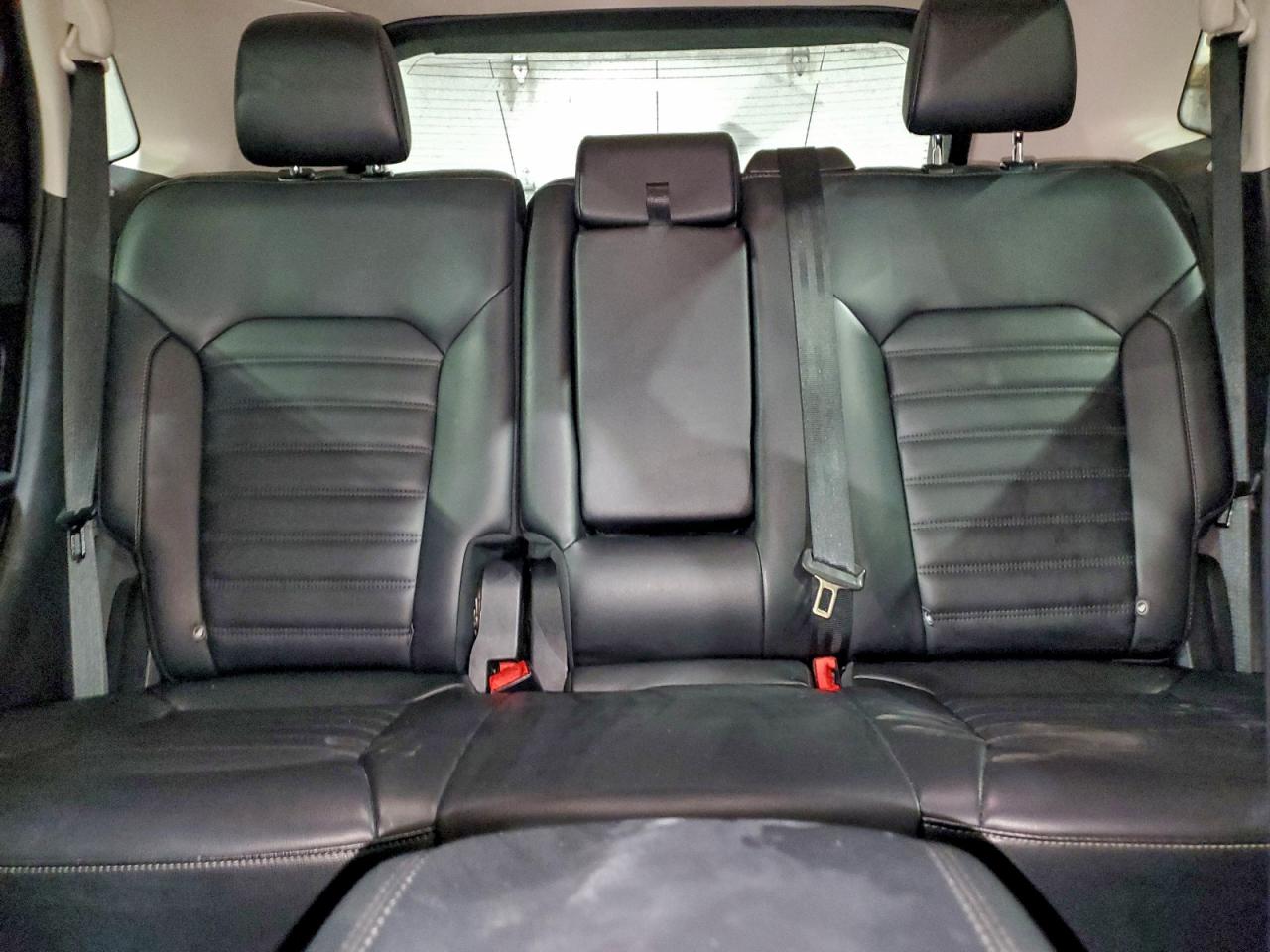 2024 FORD EDGE SEL photo 10
