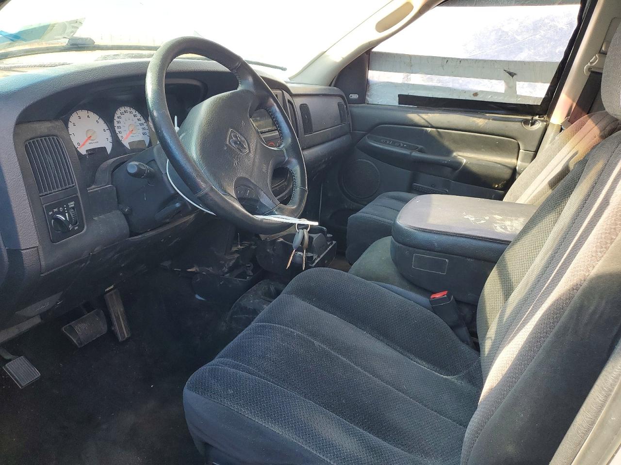 2002 DODGE RAM 1500 photo 7