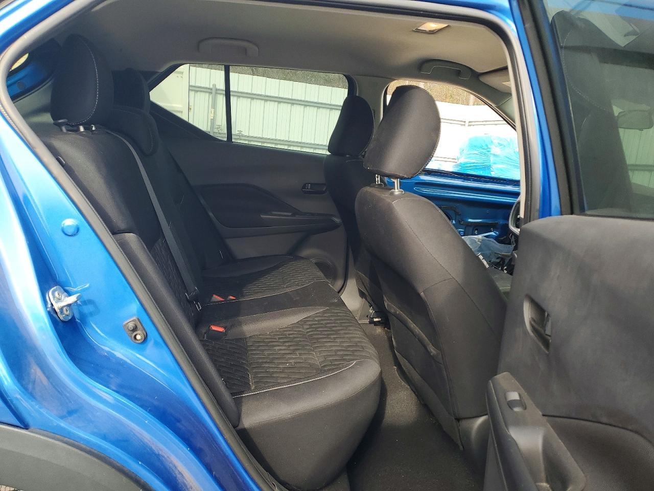 2021 NISSAN KICKS S photo 28