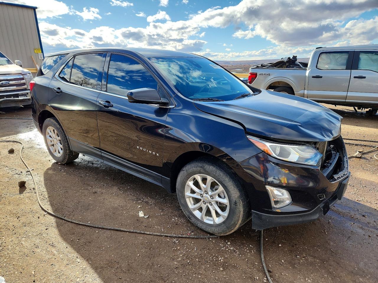2020 CHEVROLET EQUINOX LT photo 4