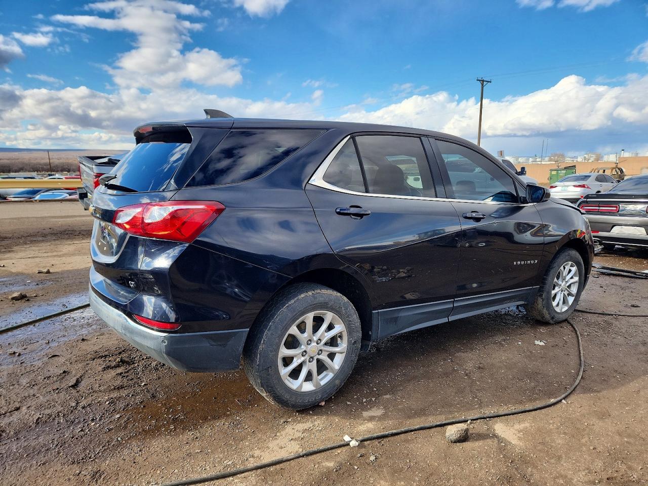 2020 CHEVROLET EQUINOX LT photo 3