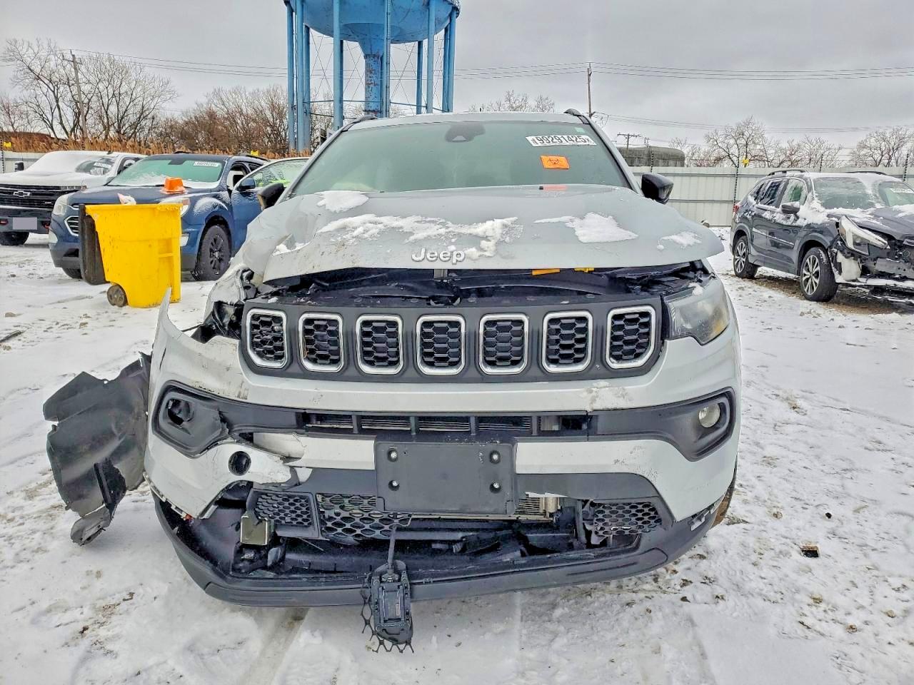 2025 JEEP COMPASS LATITUDE photo 9