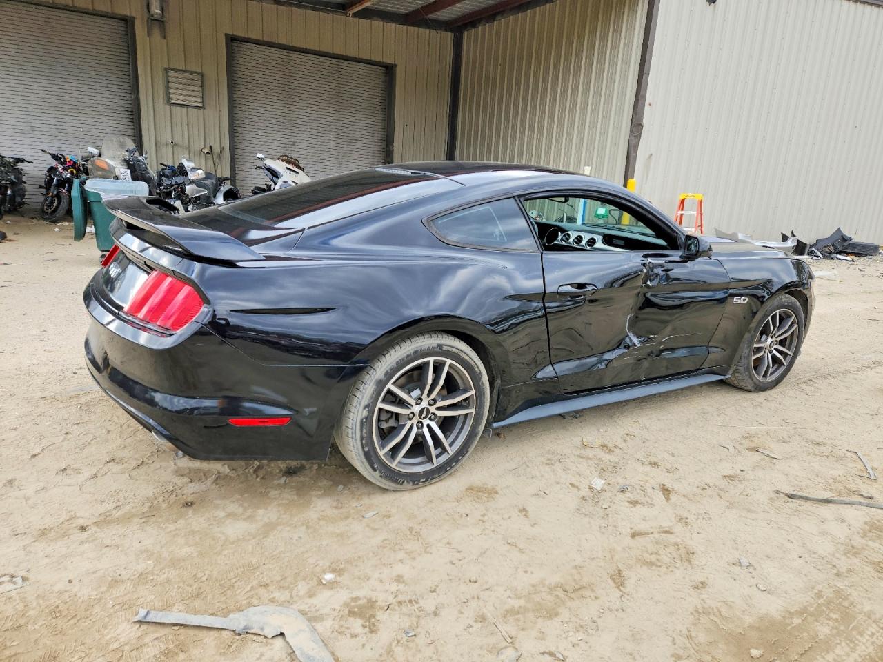 2016 FORD MUSTANG GT photo 3