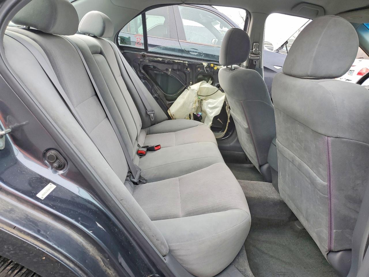 2004 HONDA ACCORD LX photo 10