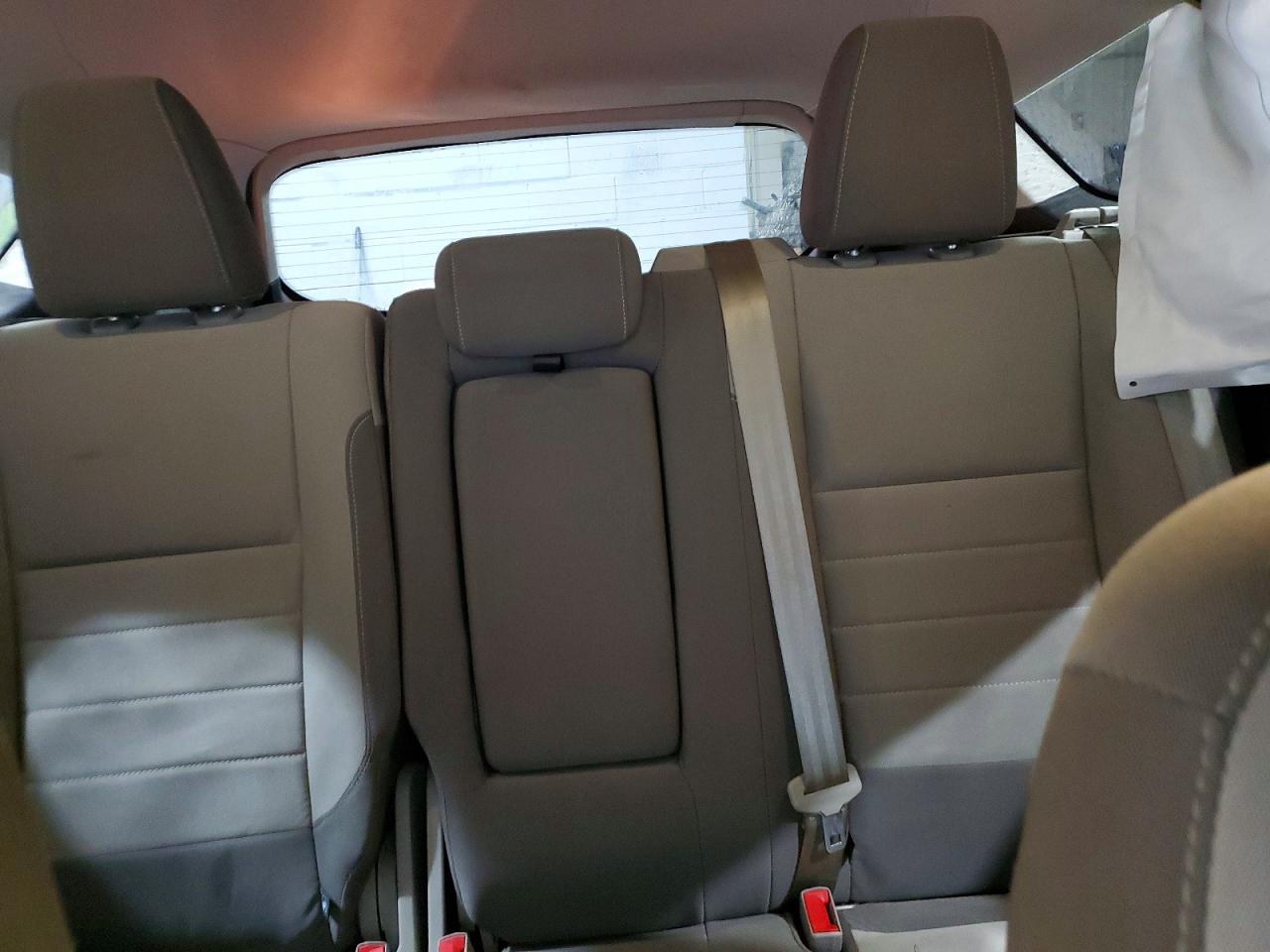2016 FORD ESCAPE SE photo 10