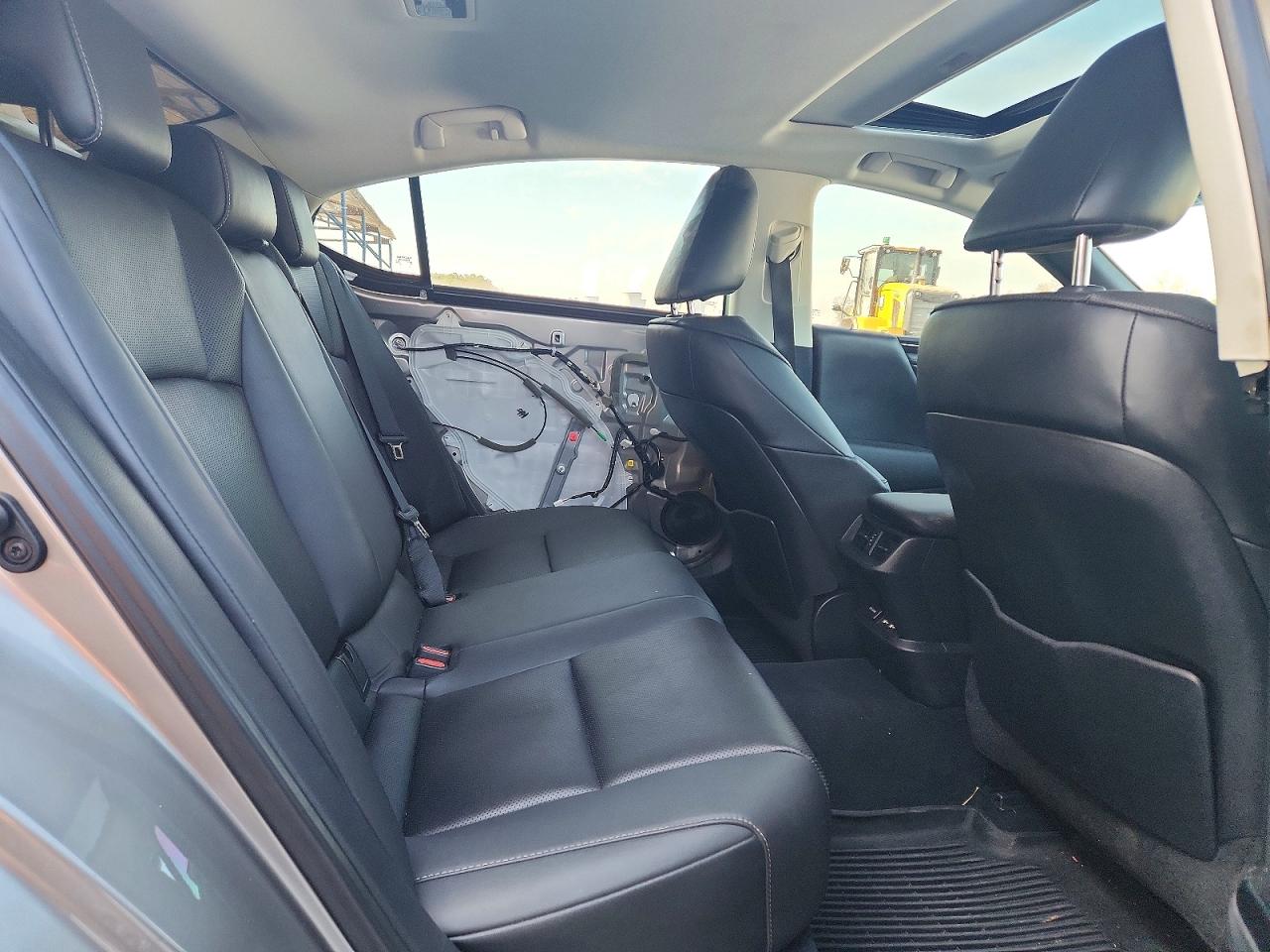 2021 LEXUS ES 250 BASE photo 10