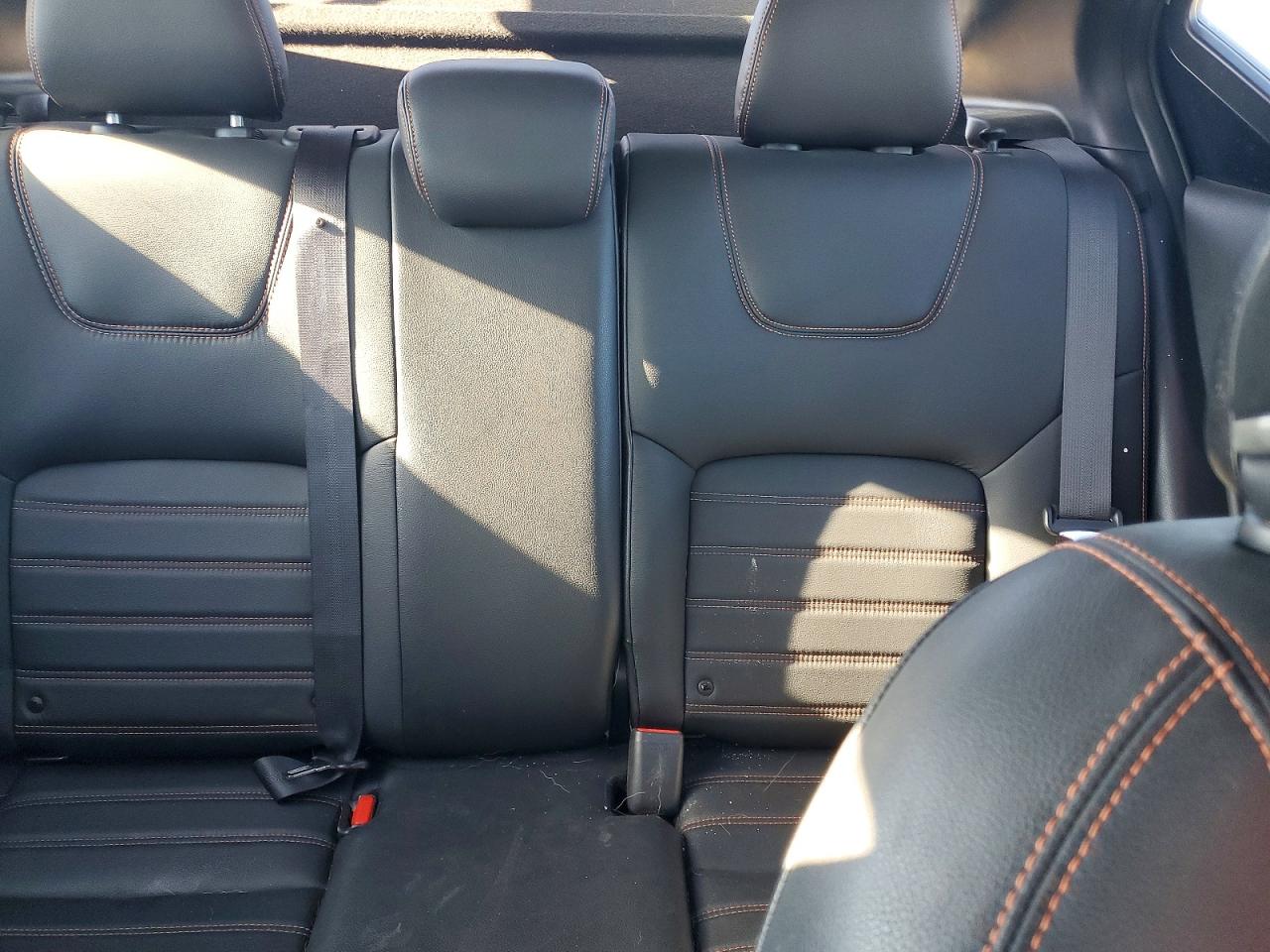 2019 NISSAN KICKS S photo 10