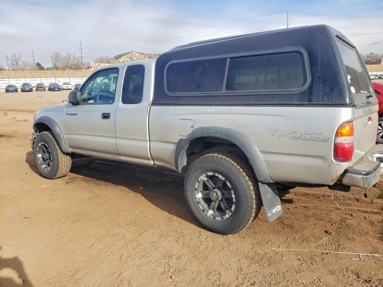 2003 TOYOTA TACOMA XTRACAB photo 2