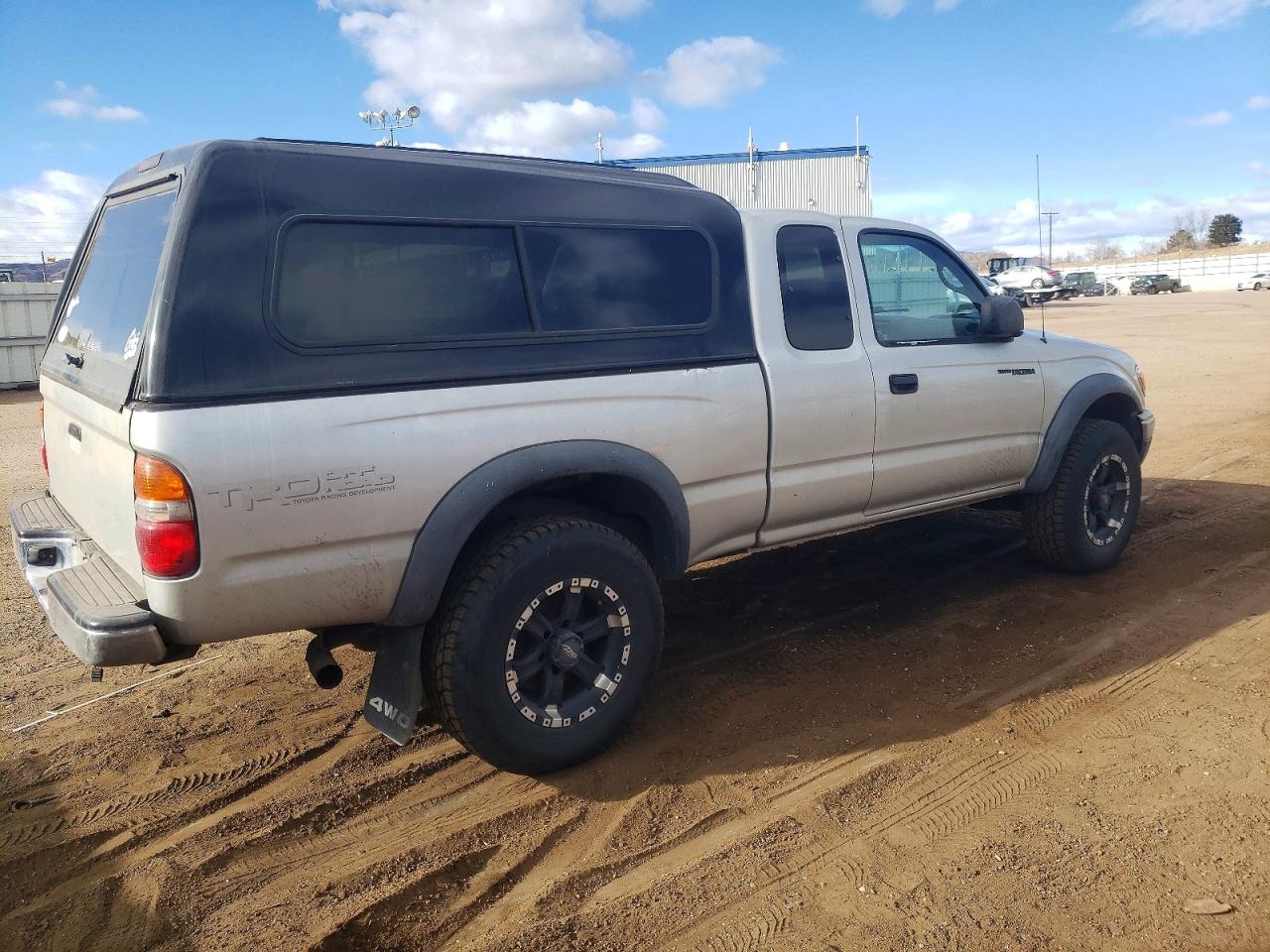 2003 TOYOTA TACOMA XTRACAB photo 3