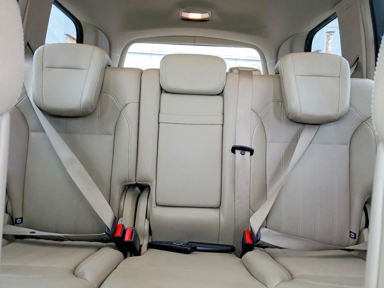 2015 MERCEDES-BENZ GL 350 BLUETEC photo 10