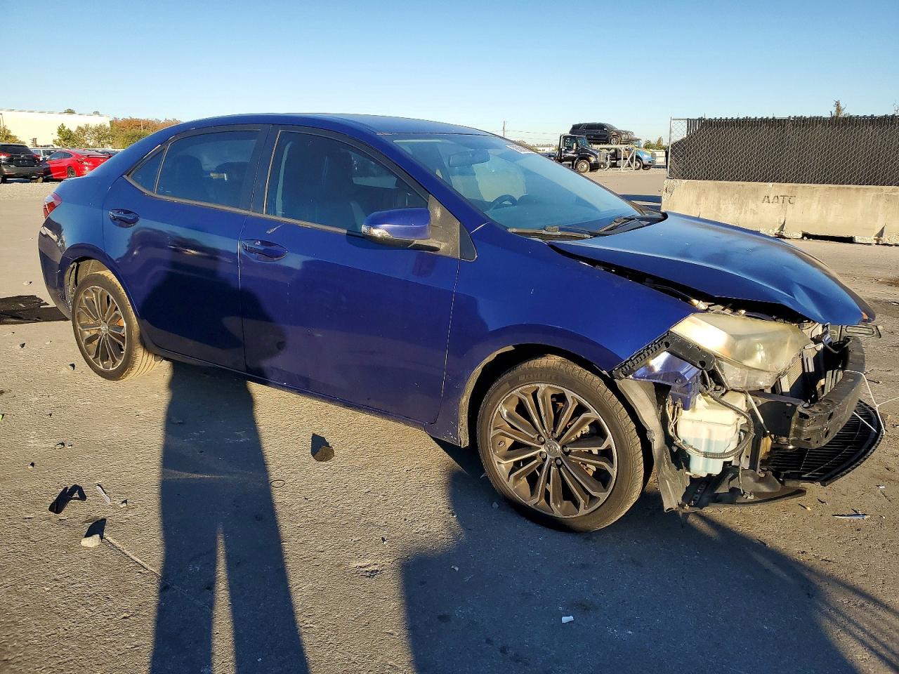 2014 TOYOTA COROLLA L photo 4