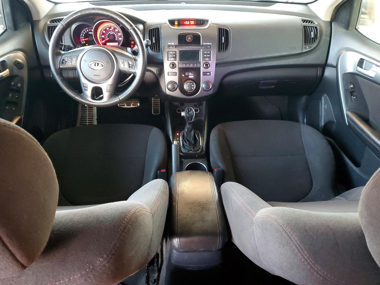 2012 KIA FORTE photo 15
