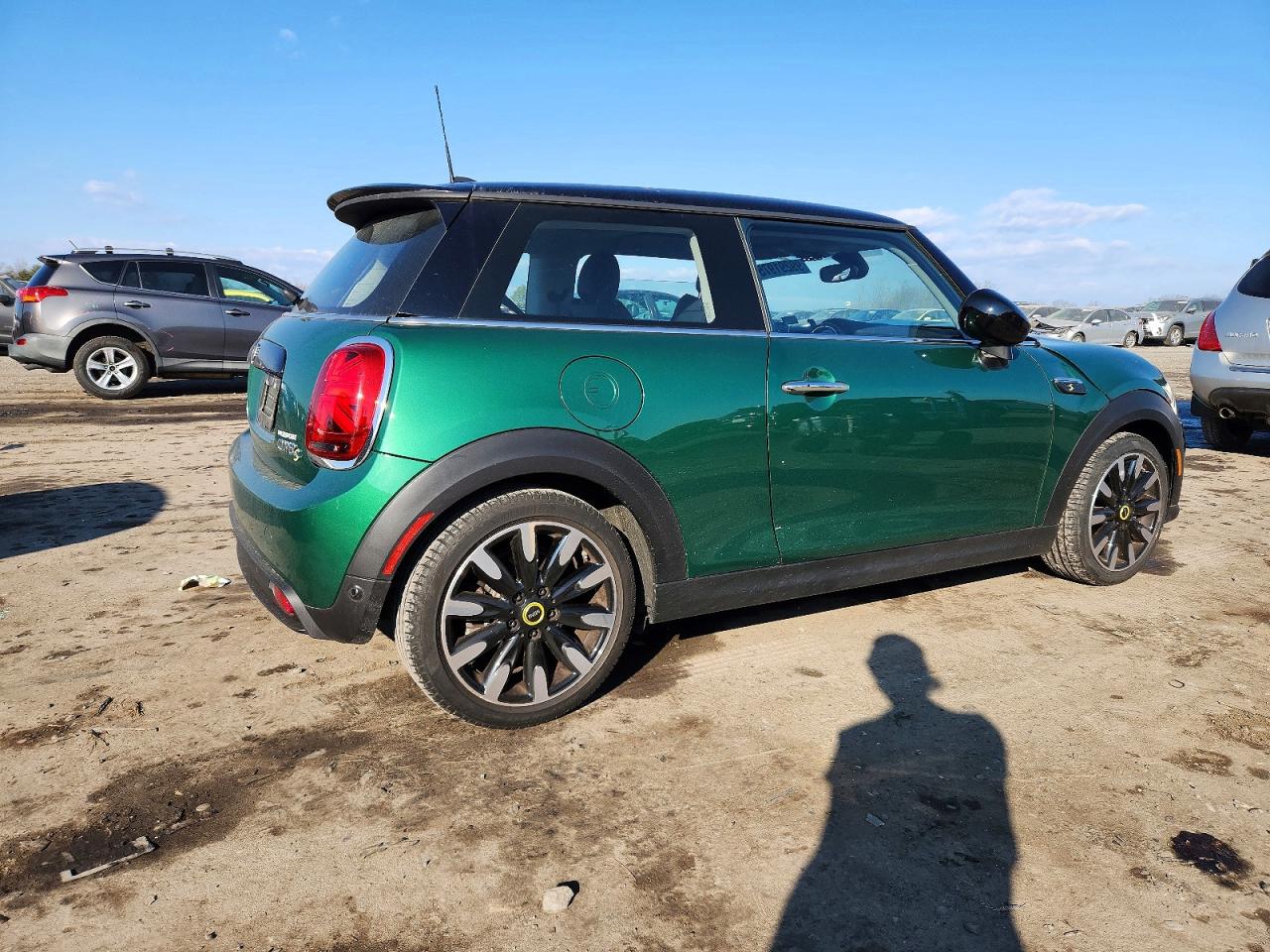 2024 MINI COOPER SE photo 3