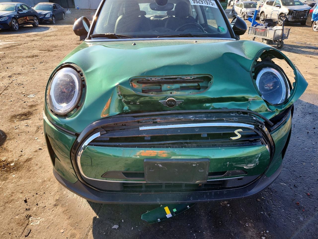 2024 MINI COOPER SE photo 11