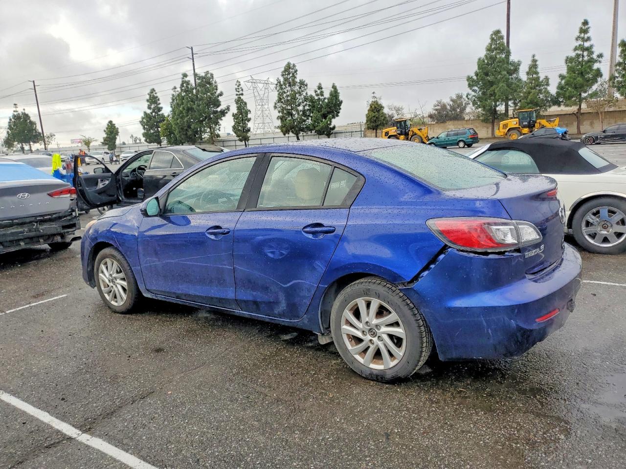 2013 MAZDA 3 I photo 2
