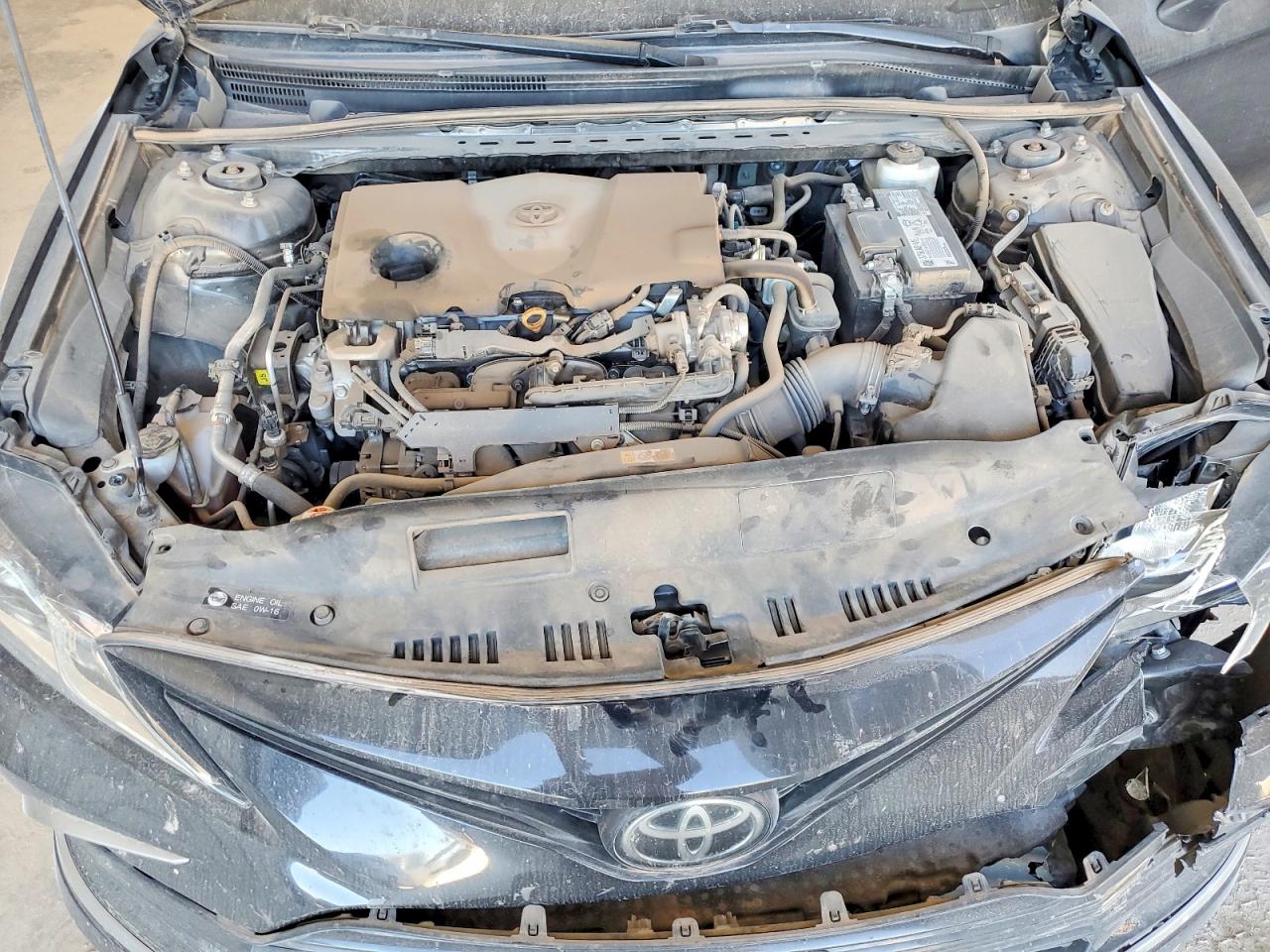 2021 TOYOTA CAMRY LE photo 11