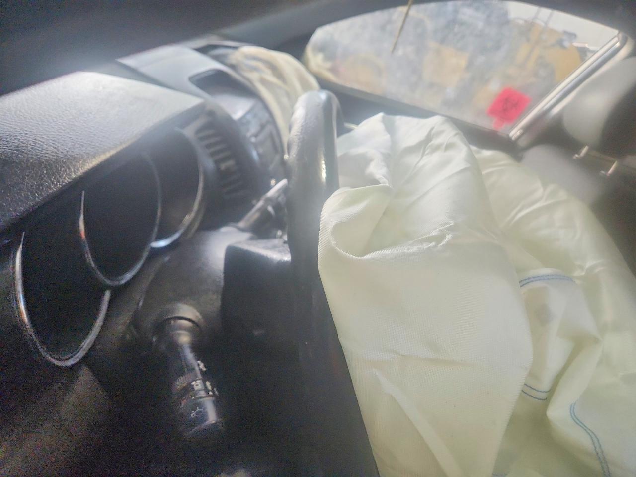 2012 KIA SORENTO BASE photo 9