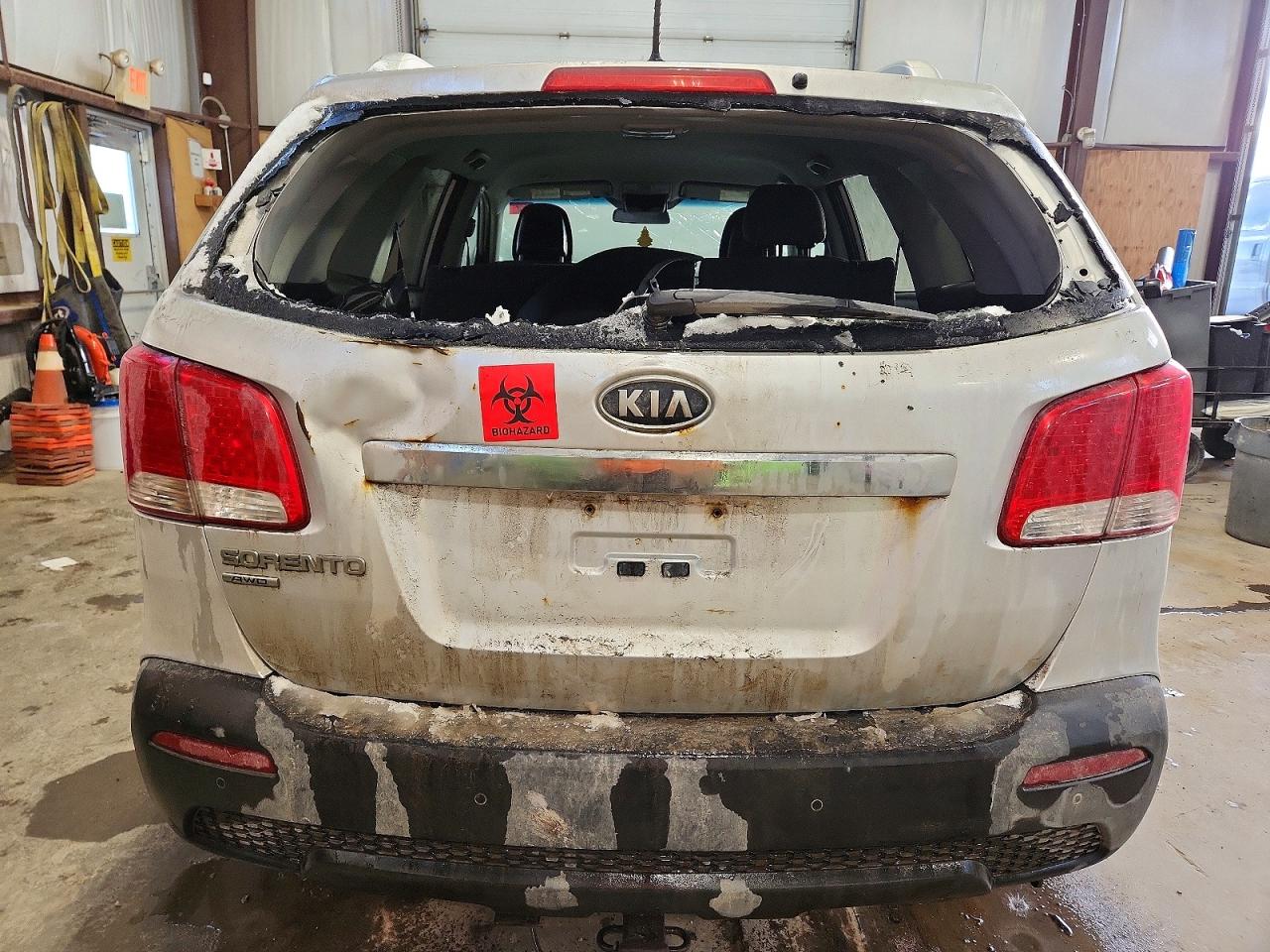 2012 KIA SORENTO BASE photo 6