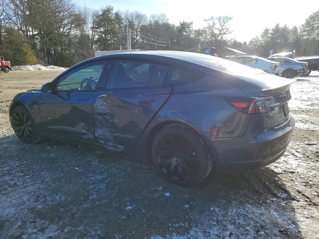 2022 TESLA MODEL 3 photo 2