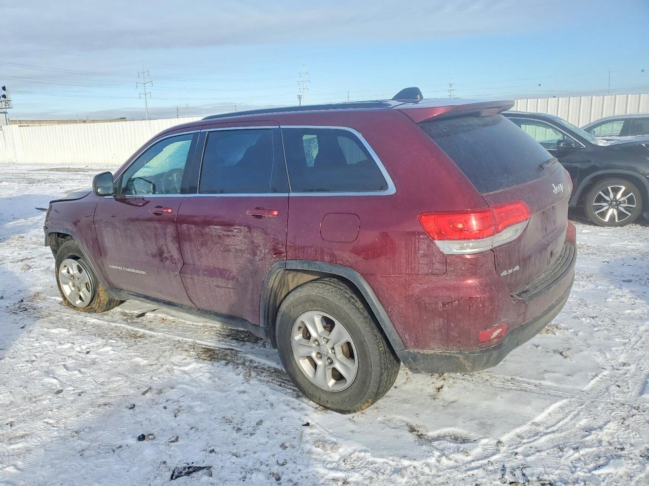 2016 JEEP GRAND CHEROKEE LAREDO photo 2