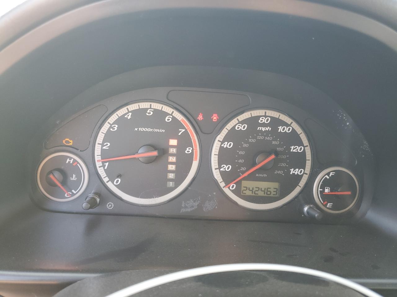 2004 HONDA CR-V LX photo 25