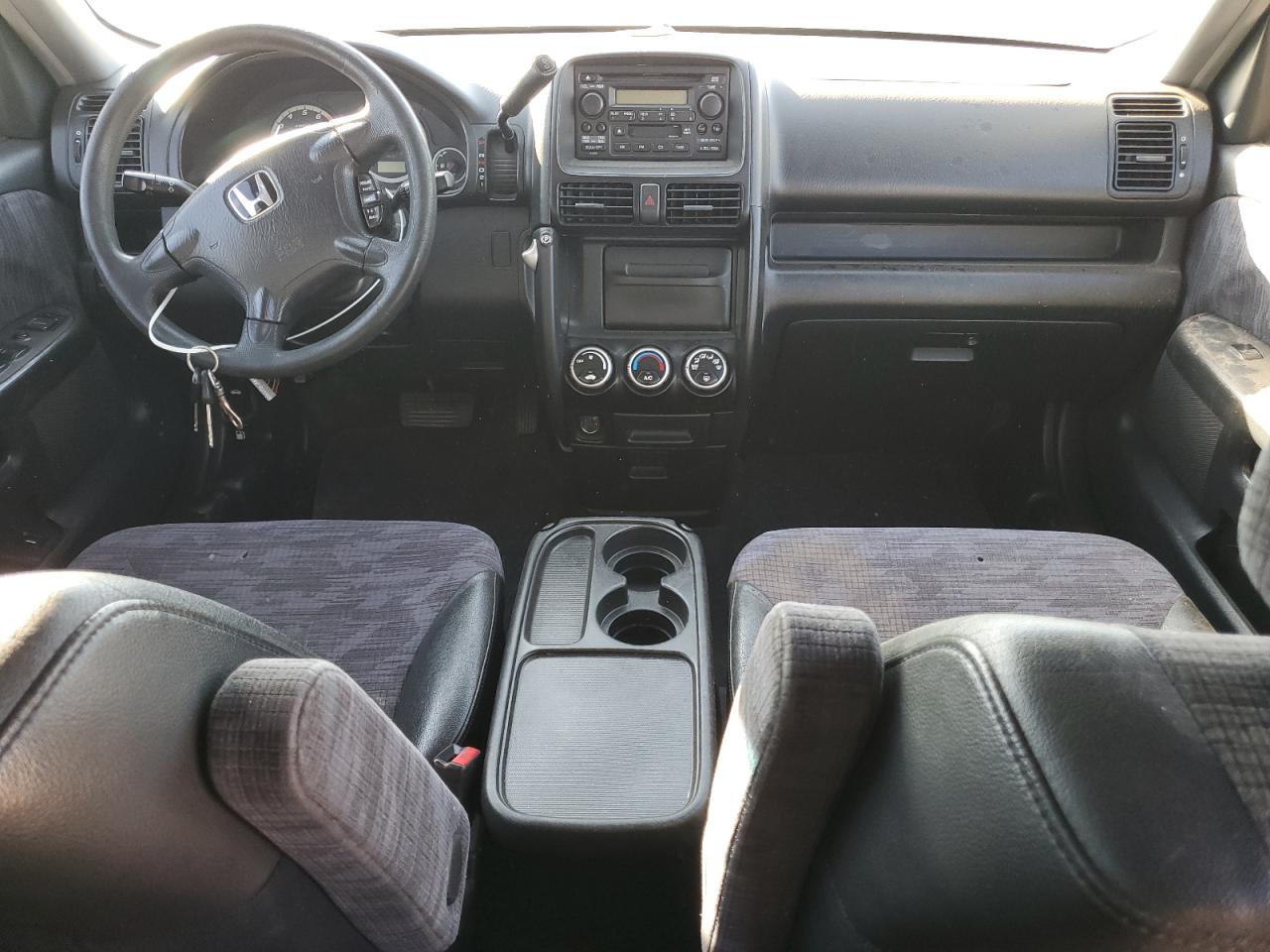 2004 HONDA CR-V LX photo 22