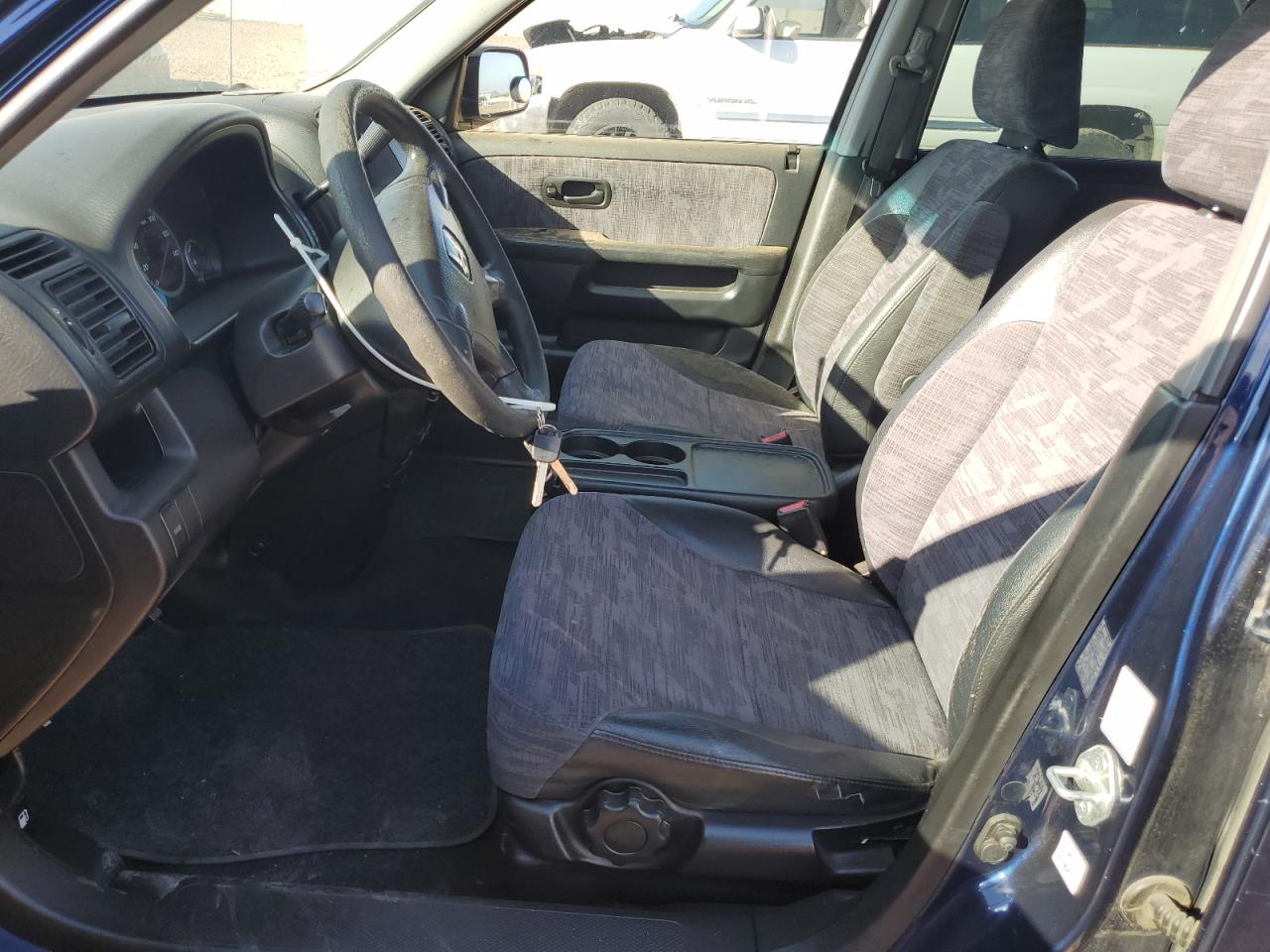 2004 HONDA CR-V LX photo 19