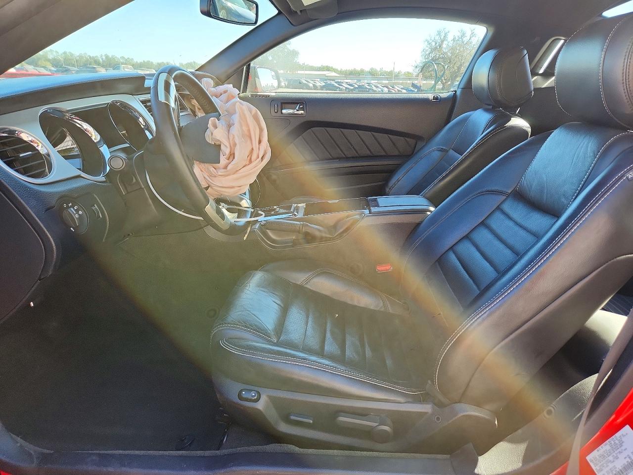 2014 FORD MUSTANG photo 7